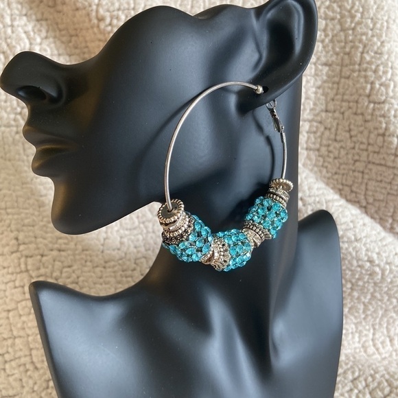 💙 Faux Blue Topaz Rhinestone and Silver Tone Large Hoop Earrings Handmade - Picture 8 of 8